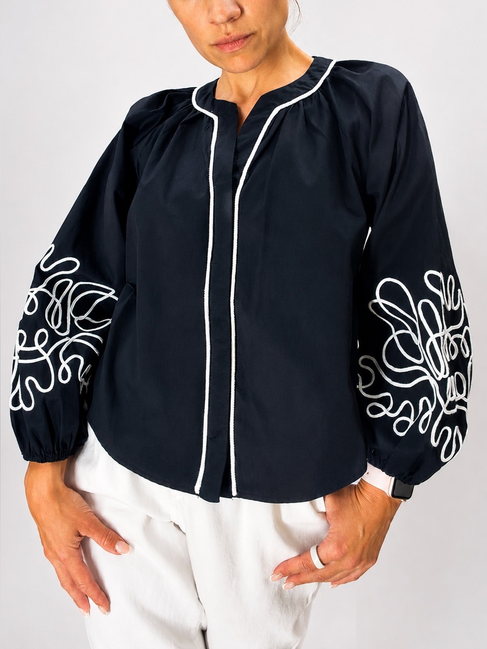 Magaschoni Embroidered Balloon Sleeve Cotton Blouse Black White NWT